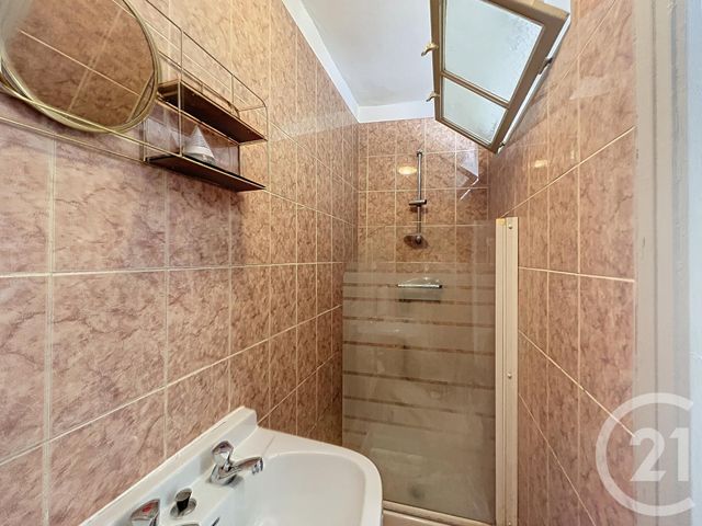 Appartement F1 à louer - 1 pièce - 26.34 m2 - PROVINS - 77 - ILE-DE-FRANCE - Century 21 Martinot Immobilier