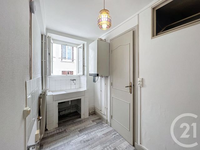 Appartement F1 à louer - 1 pièce - 26.34 m2 - PROVINS - 77 - ILE-DE-FRANCE - Century 21 Martinot Immobilier