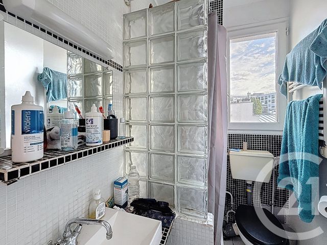 Appartement F2 à vendre - 3 pièces - 35.67 m2 - PARIS - 75012 - ILE-DE-FRANCE - Century 21 Martinot Immobilier