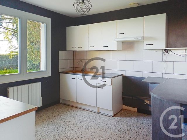 maison à louer - 4 pièces - 122.1 m2 - MORTERY - 77 - ILE-DE-FRANCE - Century 21 Martinot Immobilier