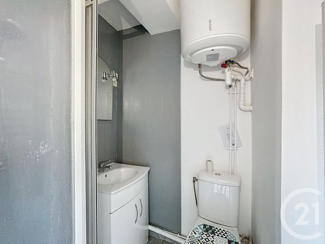 Appartement F1 à louer - 1 pièce - 18.59 m2 - PROVINS - 77 - ILE-DE-FRANCE - Century 21 Martinot Immobilier