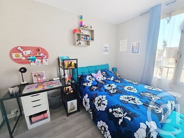 Appartement F4 à vendre - 4 pièces - 69.38 m2 - PROVINS - 77 - ILE-DE-FRANCE - Century 21 Martinot Immobilier