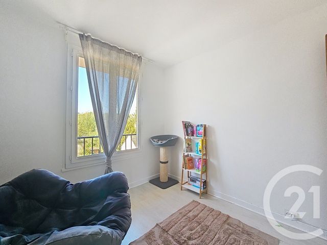 Appartement F4 à vendre - 4 pièces - 69.38 m2 - PROVINS - 77 - ILE-DE-FRANCE - Century 21 Martinot Immobilier