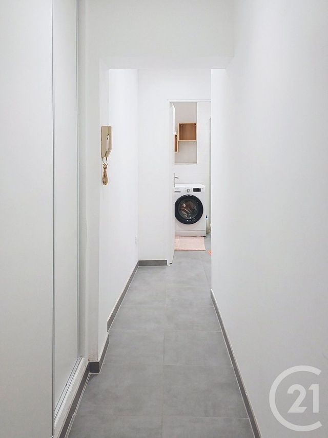 Appartement F2 à louer - 2 pièces - 38.2 m2 - PROVINS - 77 - ILE-DE-FRANCE - Century 21 Martinot Immobilier