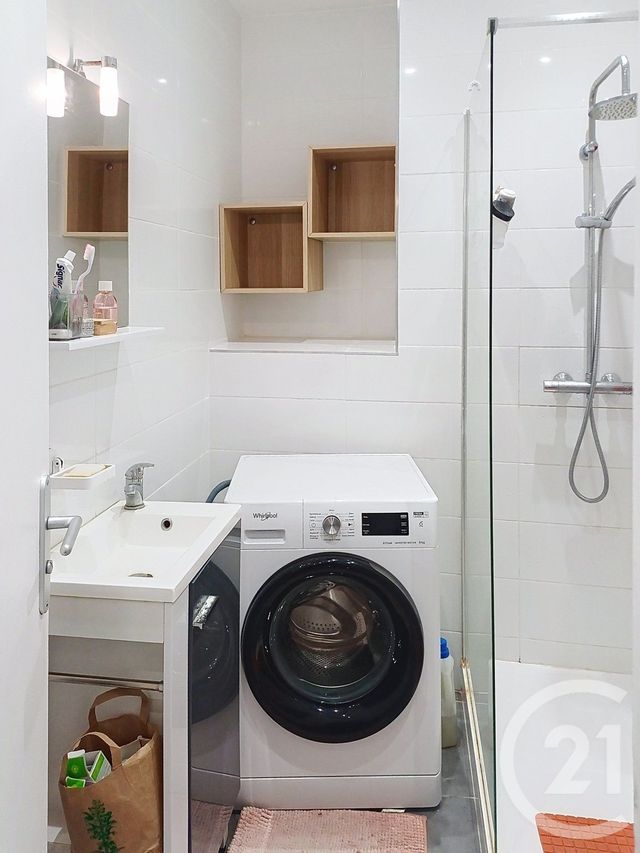 Appartement F2 à louer - 2 pièces - 38.2 m2 - PROVINS - 77 - ILE-DE-FRANCE - Century 21 Martinot Immobilier