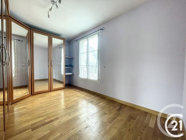 Appartement F2 à louer - 2 pièces - 46.0 m2 - PROVINS - 77 - ILE-DE-FRANCE - Century 21 Martinot Immobilier