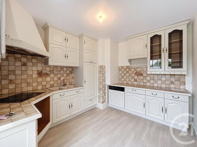 maison à louer - 4 pièces - 89.4 m2 - NANGIS - 77 - ILE-DE-FRANCE - Century 21 Martinot Immobilier