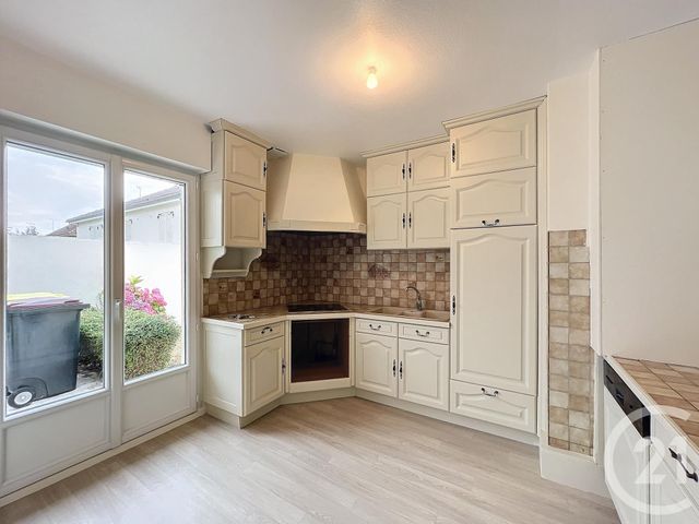 maison à louer - 4 pièces - 89.4 m2 - NANGIS - 77 - ILE-DE-FRANCE - Century 21 Martinot Immobilier