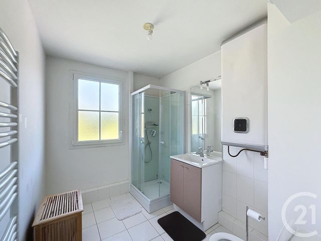 Appartement F1 à louer - 1 pièce - 31.73 m2 - PROVINS - 77 - ILE-DE-FRANCE - Century 21 Martinot Immobilier