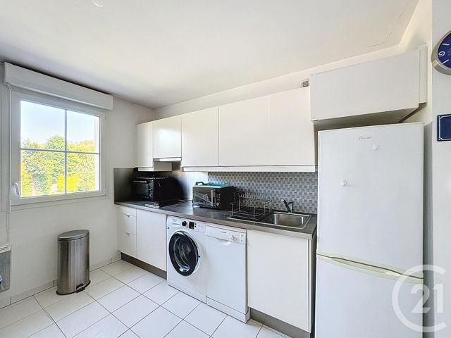 Appartement F1 à louer - 1 pièce - 31.73 m2 - PROVINS - 77 - ILE-DE-FRANCE - Century 21 Martinot Immobilier