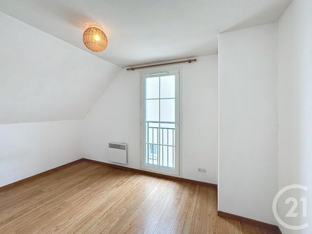 Appartement F2 à louer - 2 pièces - 51.95 m2 - PROVINS - 77 - ILE-DE-FRANCE - Century 21 Martinot Immobilier