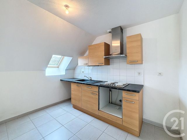 Appartement F2 à louer - 2 pièces - 51.95 m2 - PROVINS - 77 - ILE-DE-FRANCE - Century 21 Martinot Immobilier
