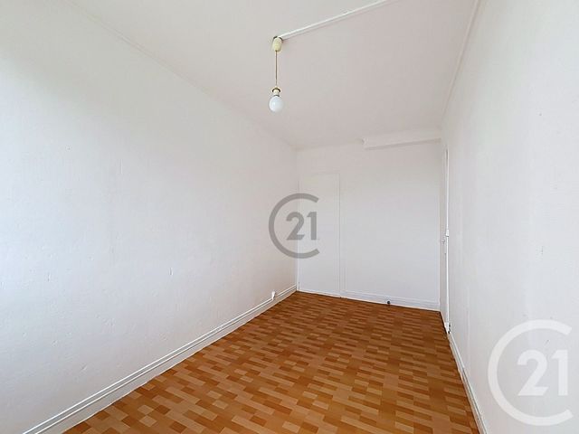 Appartement F4 à vendre - 4 pièces - 73.08 m2 - PROVINS - 77 - ILE-DE-FRANCE - Century 21 Martinot Immobilier