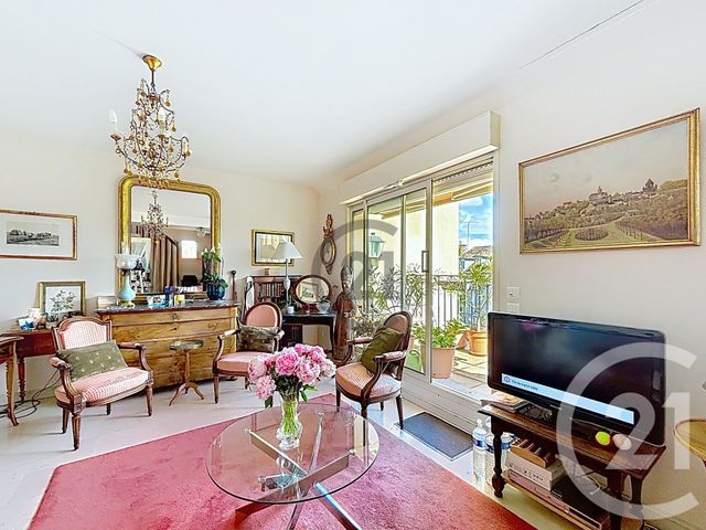 Appartement F5 à vendre - 5 pièces - 112.11 m2 - PROVINS - 77 - ILE-DE-FRANCE - Century 21 Martinot Immobilier