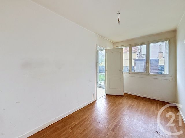 Appartement F2 à vendre - 2 pièces - 39.27 m2 - GOUAIX - 77 - ILE-DE-FRANCE - Century 21 Martinot Immobilier