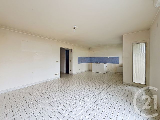 Appartement F2 à vendre - 2 pièces - 39.27 m2 - GOUAIX - 77 - ILE-DE-FRANCE - Century 21 Martinot Immobilier