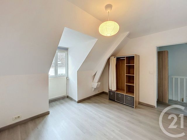 Appartement F4 à louer - 4 pièces - 67.66 m2 - PROVINS - 77 - ILE-DE-FRANCE - Century 21 Martinot Immobilier