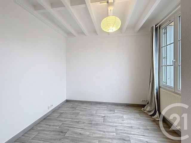 Appartement F4 à louer - 4 pièces - 67.66 m2 - PROVINS - 77 - ILE-DE-FRANCE - Century 21 Martinot Immobilier
