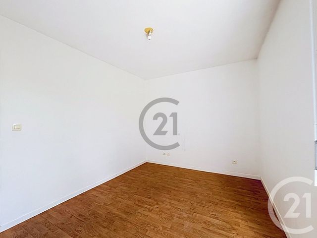 Appartement F2 à vendre - 2 pièces - 40.66 m2 - PROVINS - 77 - ILE-DE-FRANCE - Century 21 Martinot Immobilier