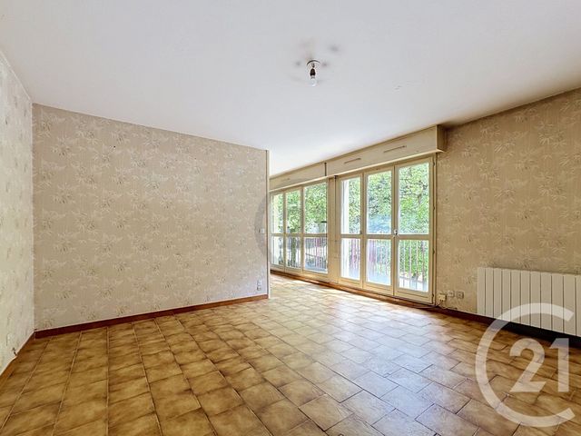 Appartement à vendre - 4 pièces - 75.0 m2 - PROVINS - 77 - ILE-DE-FRANCE - Century 21 Martinot Immobilier
