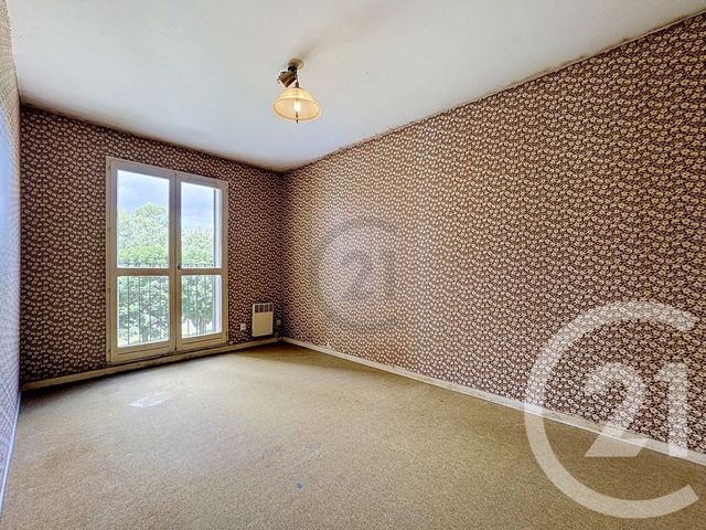 Appartement à vendre - 4 pièces - 75.0 m2 - PROVINS - 77 - ILE-DE-FRANCE - Century 21 Martinot Immobilier