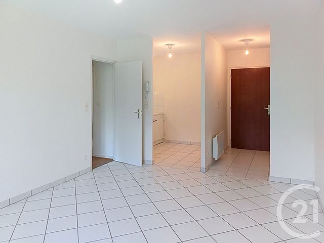 Appartement F2 à louer - 2 pièces - 44.26 m2 - PROVINS - 77 - ILE-DE-FRANCE - Century 21 Martinot Immobilier