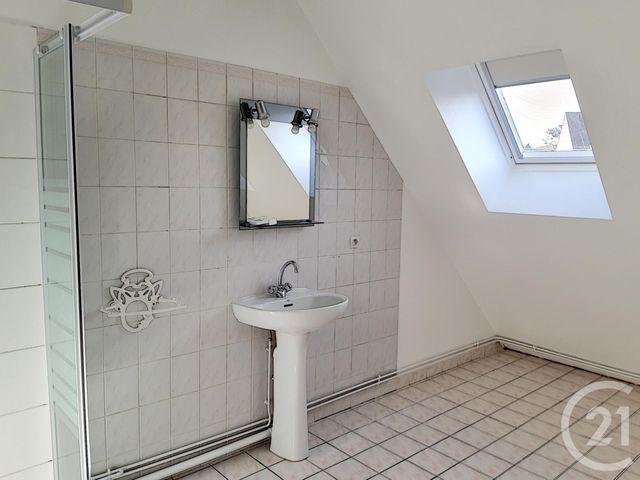 maison à louer - 4 pièces - 89.75 m2 - PROVINS - 77 - ILE-DE-FRANCE - Century 21 Martinot Immobilier