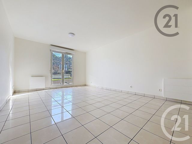 Appartement F3 à louer - 3 pièces - 53.06 m2 - PROVINS - 77 - ILE-DE-FRANCE - Century 21 Martinot Immobilier