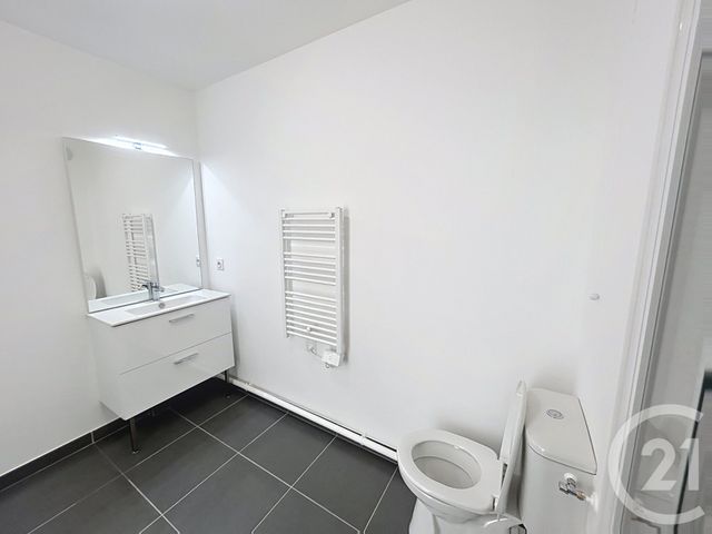 Appartement T2 à louer - 2 pièces - 41.03 m2 - PROVINS - 77 - ILE-DE-FRANCE - Century 21 Martinot Immobilier