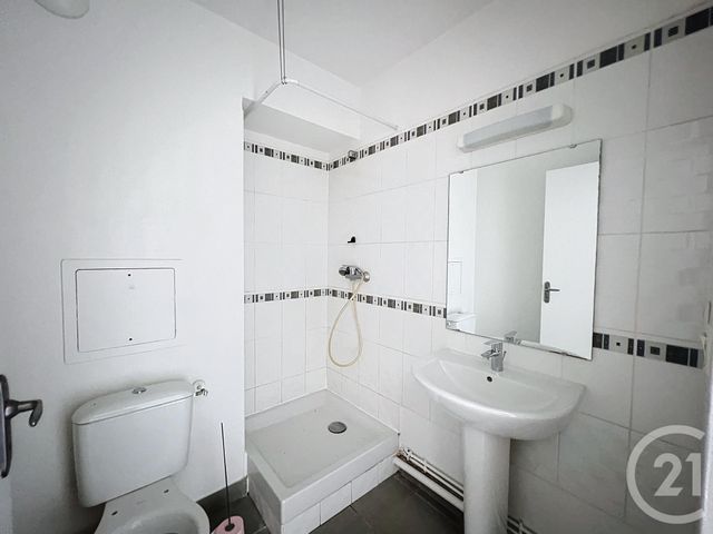 Appartement F1 à louer - 1 pièce - 19.82 m2 - PROVINS - 77 - ILE-DE-FRANCE - Century 21 Martinot Immobilier