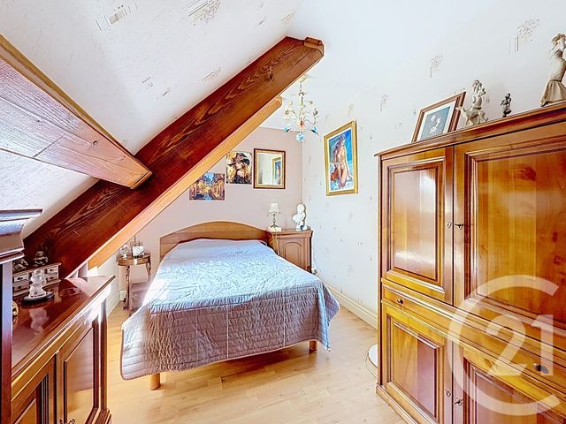 Appartement F4 à vendre - 4 pièces - 103.28 m2 - PROVINS - 77 - ILE-DE-FRANCE - Century 21 Martinot Immobilier