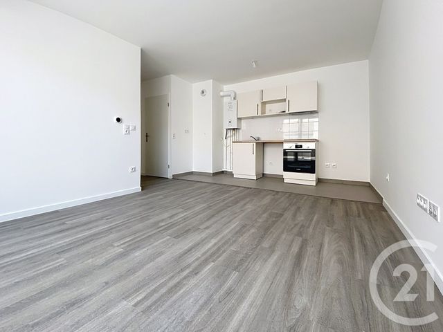 Appartement F4 à louer - 4 pièces - 75.0 m2 - PROVINS - 77 - ILE-DE-FRANCE - Century 21 Martinot Immobilier