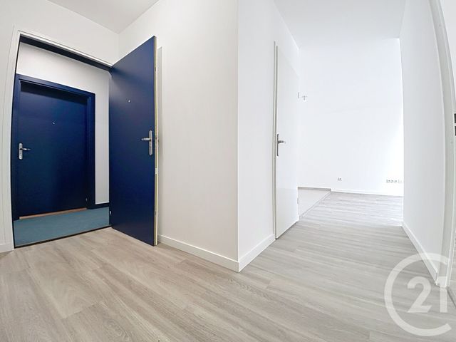 Appartement F4 à louer - 4 pièces - 75.0 m2 - PROVINS - 77 - ILE-DE-FRANCE - Century 21 Martinot Immobilier