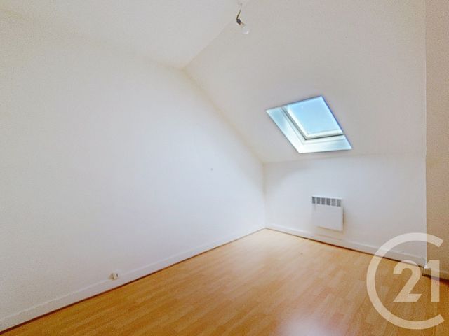 Appartement F3 à vendre - 3 pièces - 30.0 m2 - LA FERTE GAUCHER - 77 - ILE-DE-FRANCE - Century 21 Martinot Immobilier
