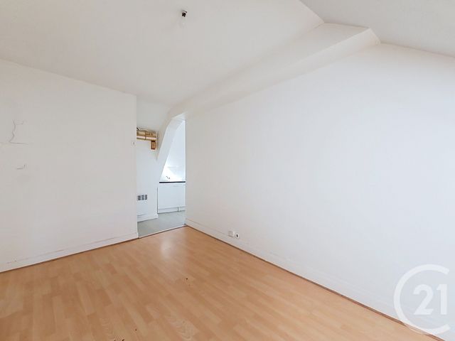 Appartement F3 à vendre - 3 pièces - 30.0 m2 - LA FERTE GAUCHER - 77 - ILE-DE-FRANCE - Century 21 Martinot Immobilier
