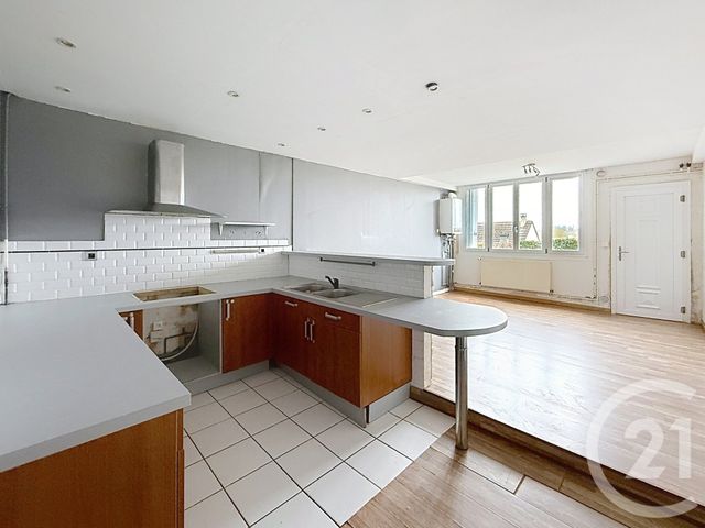 Appartement F3 à vendre - 3 pièces - 76.88 m2 - PROVINS - 77 - ILE-DE-FRANCE - Century 21 Martinot Immobilier