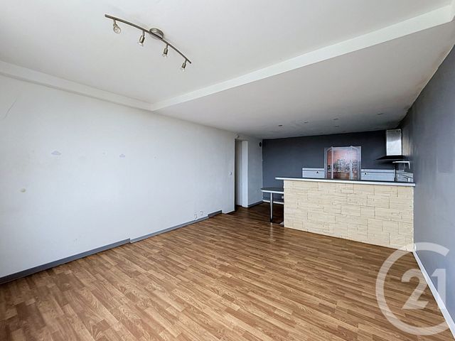 Appartement F3 à vendre - 3 pièces - 76.88 m2 - PROVINS - 77 - ILE-DE-FRANCE - Century 21 Martinot Immobilier