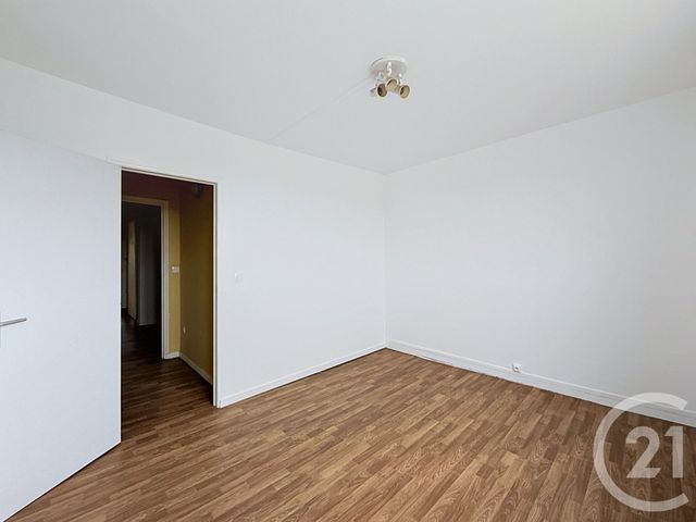Appartement F3 à vendre - 3 pièces - 76.88 m2 - PROVINS - 77 - ILE-DE-FRANCE - Century 21 Martinot Immobilier