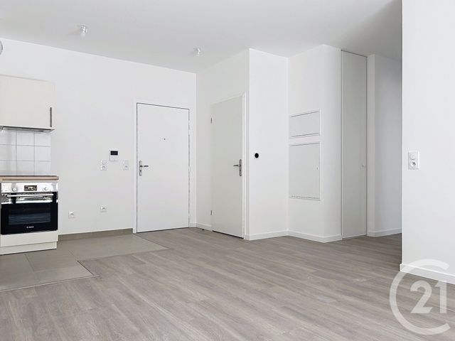Appartement F4 à louer - 4 pièces - 72.7 m2 - PROVINS - 77 - ILE-DE-FRANCE - Century 21 Martinot Immobilier