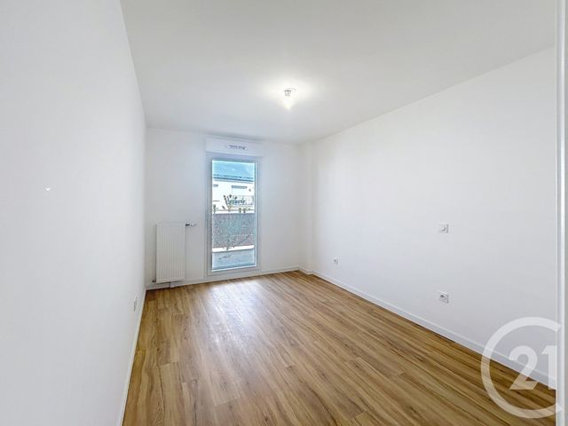 Appartement F3 à louer - 3 pièces - 57.93 m2 - PROVINS - 77 - ILE-DE-FRANCE - Century 21 Martinot Immobilier
