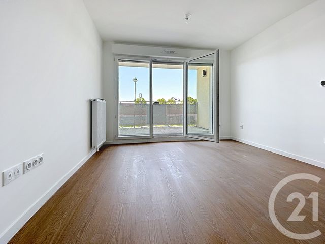 Appartement F2 à louer - 2 pièces - 38.29 m2 - PROVINS - 77 - ILE-DE-FRANCE - Century 21 Martinot Immobilier