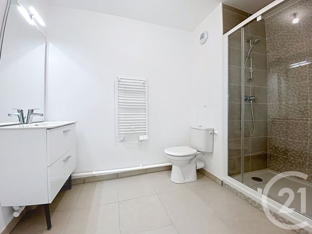 Appartement F2 à louer - 2 pièces - 38.29 m2 - PROVINS - 77 - ILE-DE-FRANCE - Century 21 Martinot Immobilier