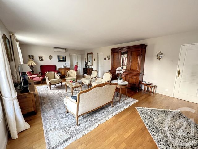 Appartement F6 à vendre - 6 pièces - 194.88 m2 - PROVINS - 77 - ILE-DE-FRANCE - Century 21 Martinot Immobilier