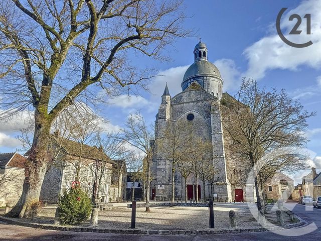 Appartement F2 à louer - 2 pièces - 47.3 m2 - PROVINS - 77 - ILE-DE-FRANCE - Century 21 Martinot Immobilier