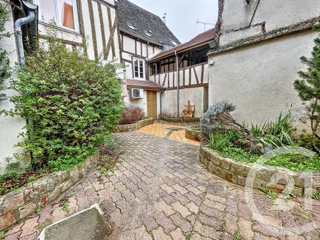Appartement F1 à louer - 1 pièce - 24.61 m2 - PROVINS - 77 - ILE-DE-FRANCE - Century 21 Martinot Immobilier