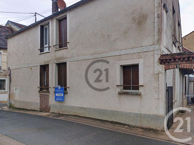 Appartement F1 à louer - 1 pièce - 28.11 m2 - PROVINS - 77 - ILE-DE-FRANCE - Century 21 Martinot Immobilier