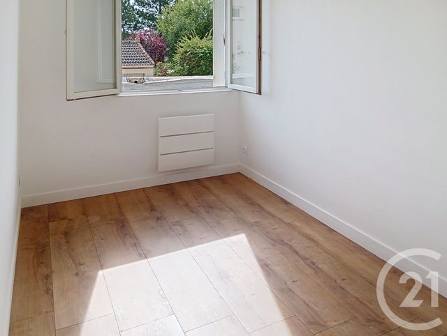 Appartement F3 à louer - 3 pièces - 62.61 m2 - GOUAIX - 77 - ILE-DE-FRANCE - Century 21 Martinot Immobilier
