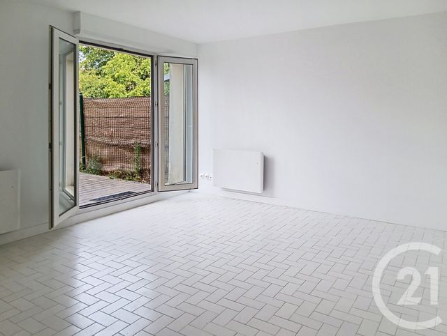 Appartement F3 à louer - 3 pièces - 62.61 m2 - GOUAIX - 77 - ILE-DE-FRANCE - Century 21 Martinot Immobilier