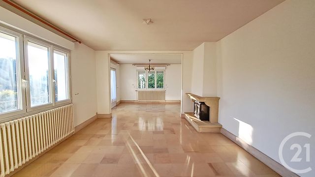 maison à louer - 5 pièces - 132.5 m2 - PROVINS - 77 - ILE-DE-FRANCE - Century 21 Martinot Immobilier