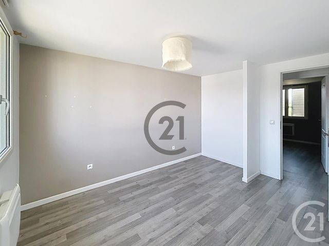 maison à louer - 4 pièces - 80.36 m2 - JUTIGNY - 77 - ILE-DE-FRANCE - Century 21 Martinot Immobilier